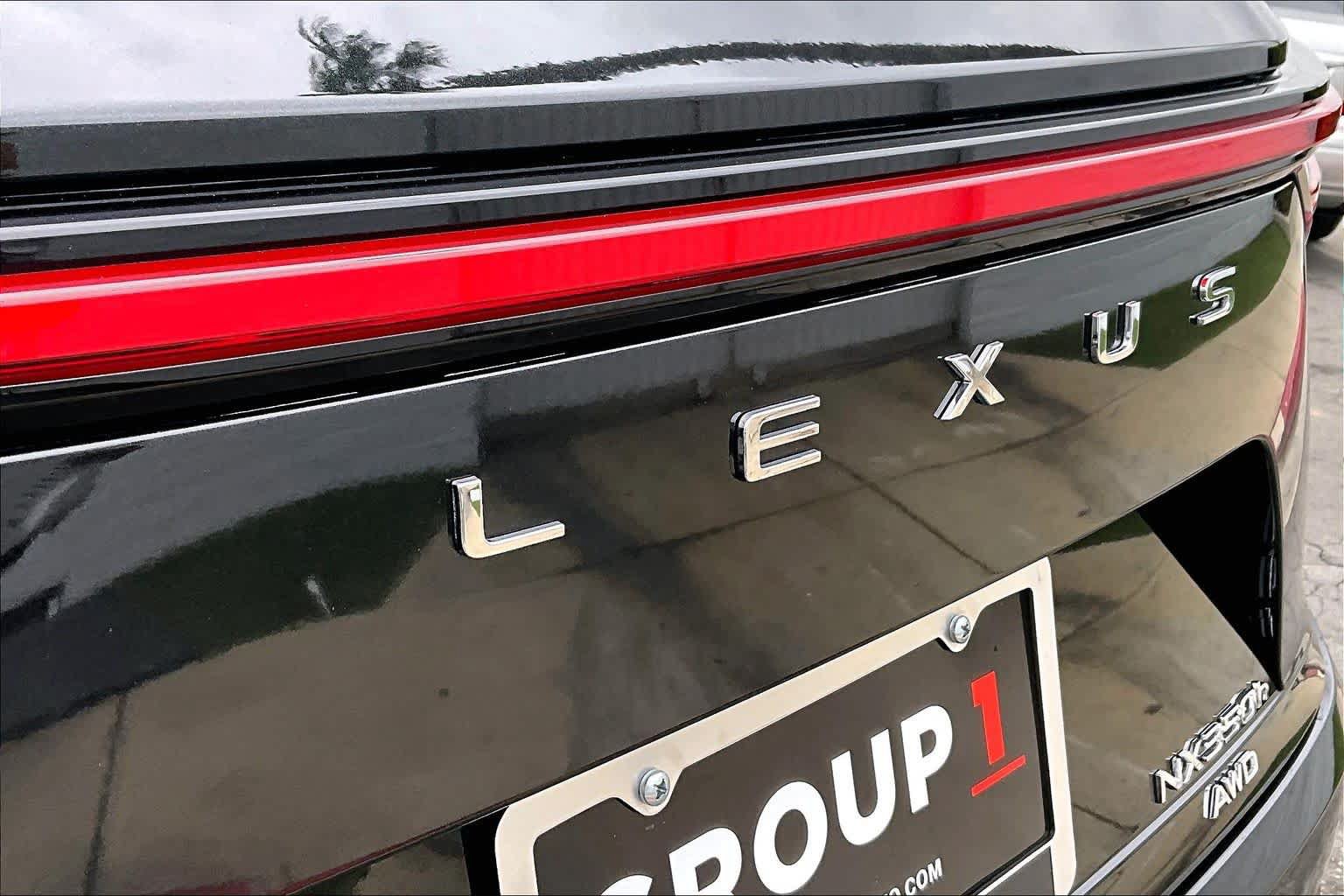Used 2026 Lexus NX 350h AWD w/ Accessory Package (2T) image 31