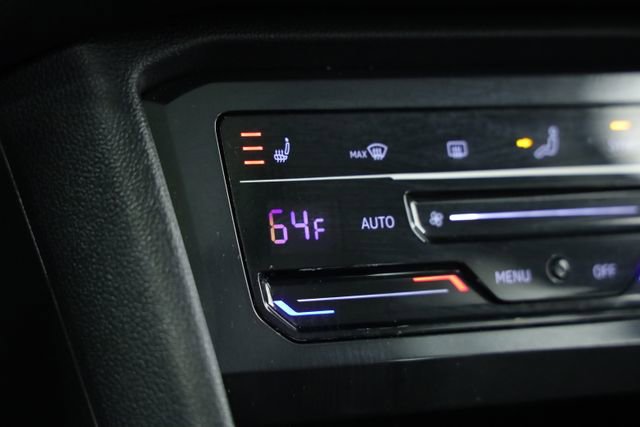 Certified 2022 Volkswagen Tiguan SE w/ Panoramic Sunroof Package image 21