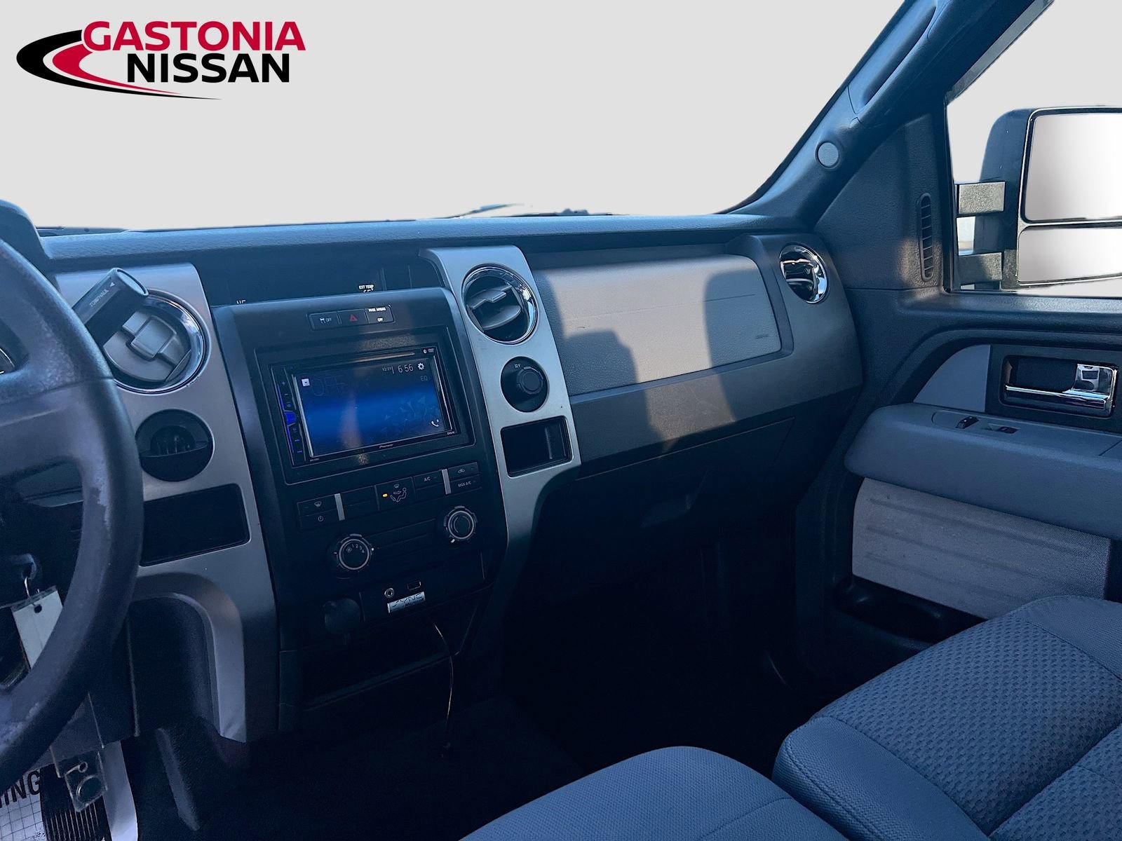 Used 2013 Ford F150 XLT w/ Trailer Tow Pkg image 29