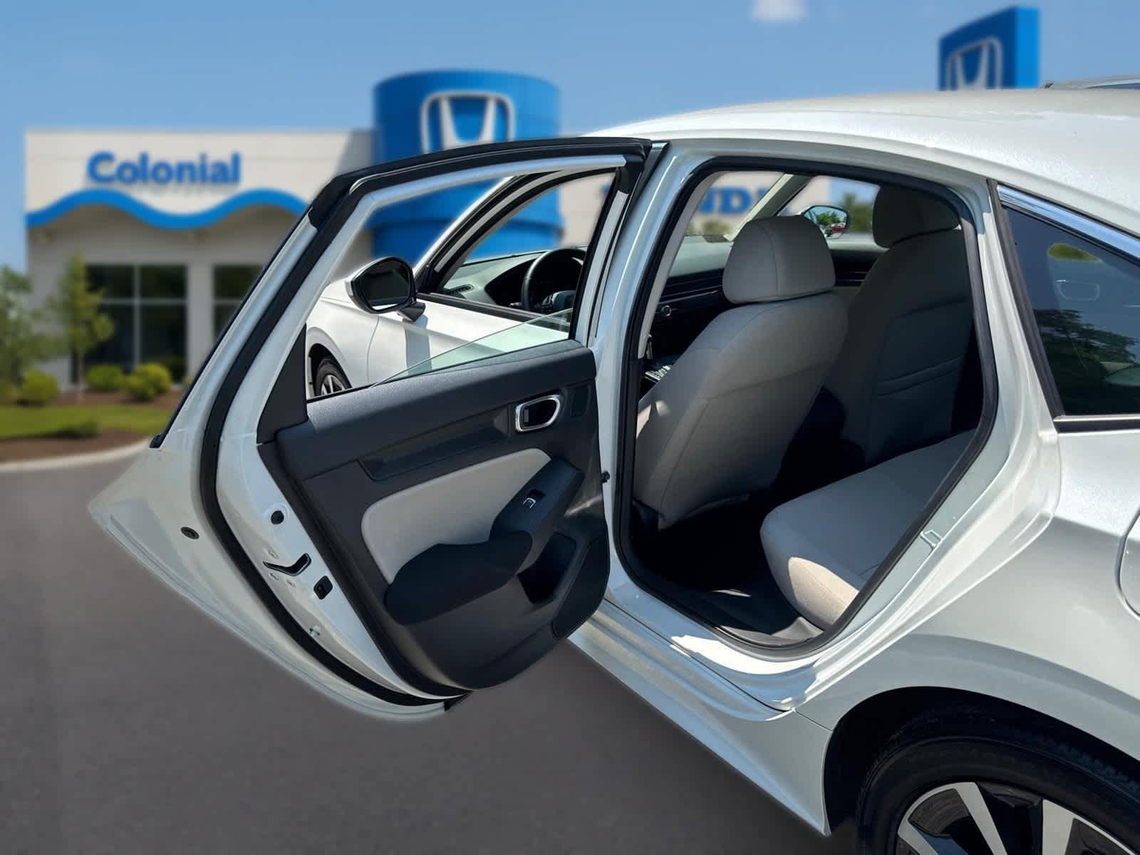 Used 2023 Honda Civic EX image 28