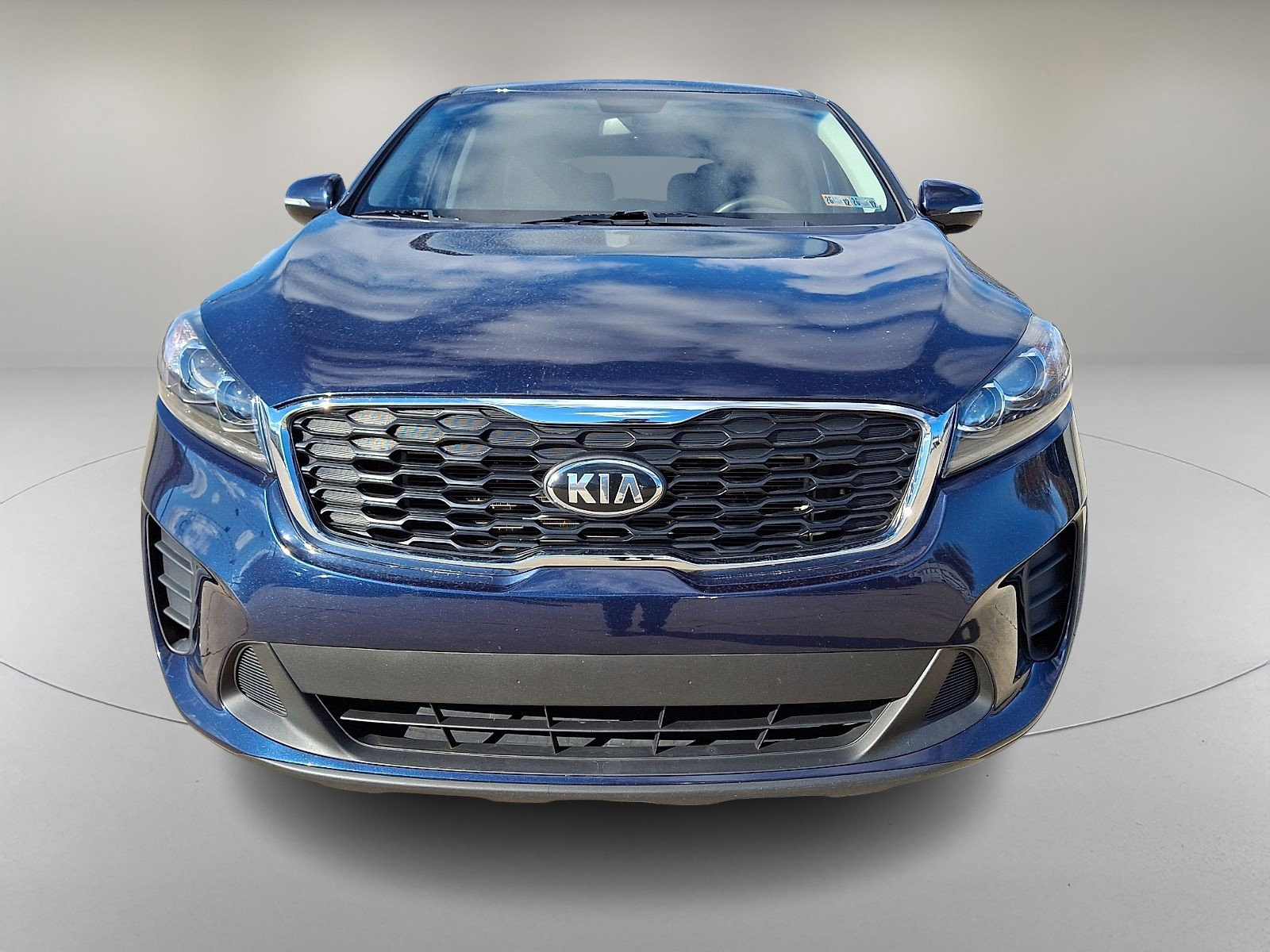 Used 2019 Kia Sorento LX image 3