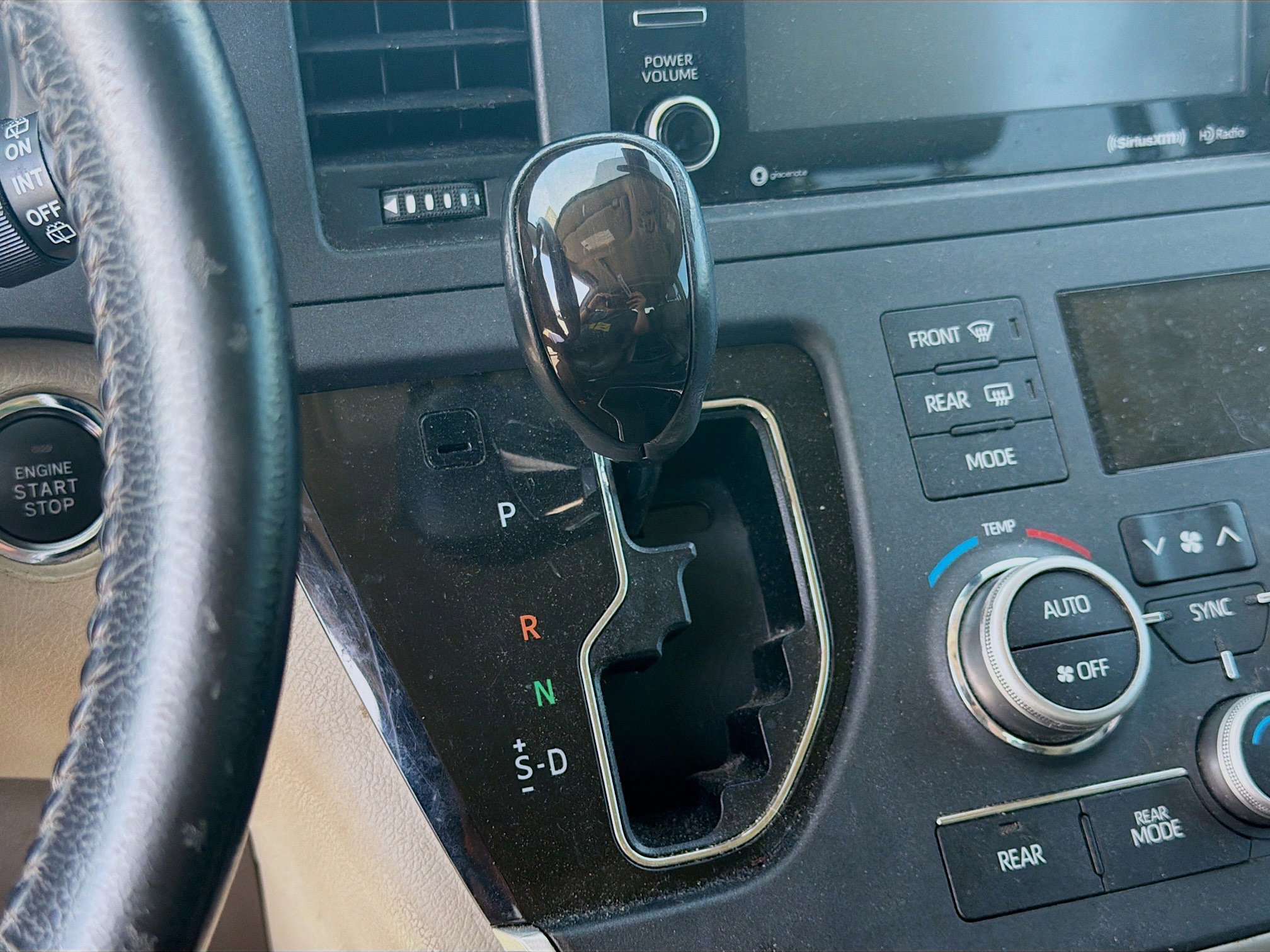 Used 2020 Toyota Sienna XLE Premium image 15