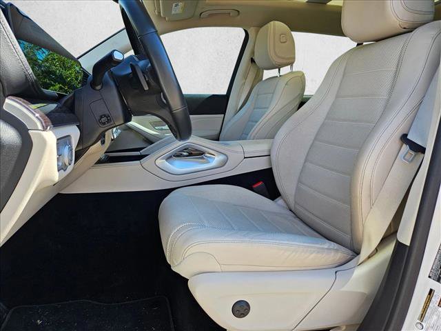 Used 2022 Mercedes-Benz GLS 450 4MATIC image 17