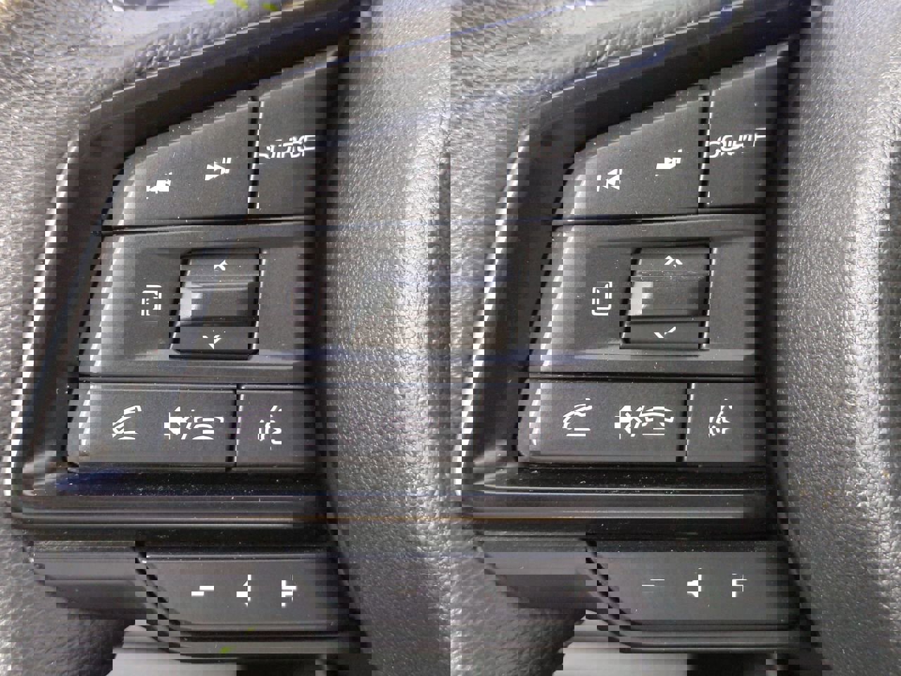 Used 2024 Subaru Outback Onyx Edition image 25