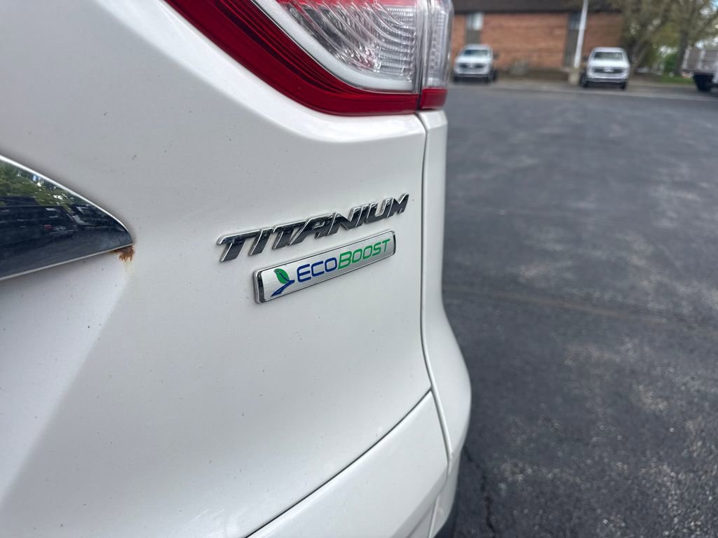 Used 2014 Ford Escape Titanium FWD image 11