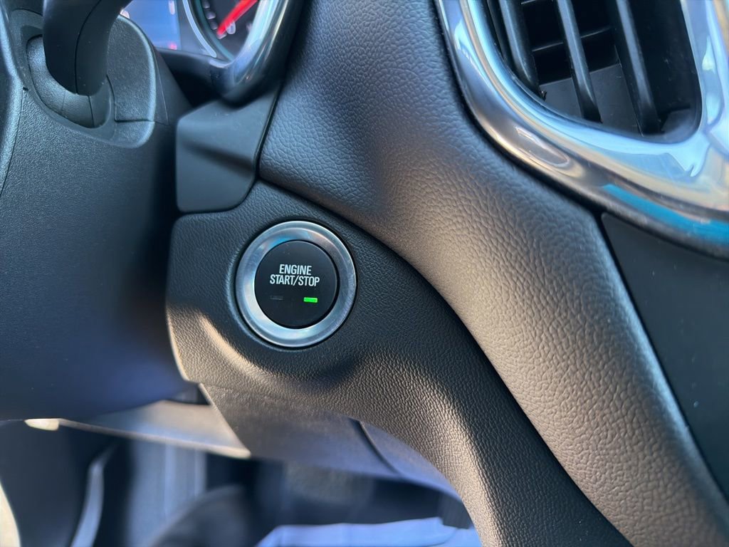 Certified 2022 Chevrolet Equinox LT image 28