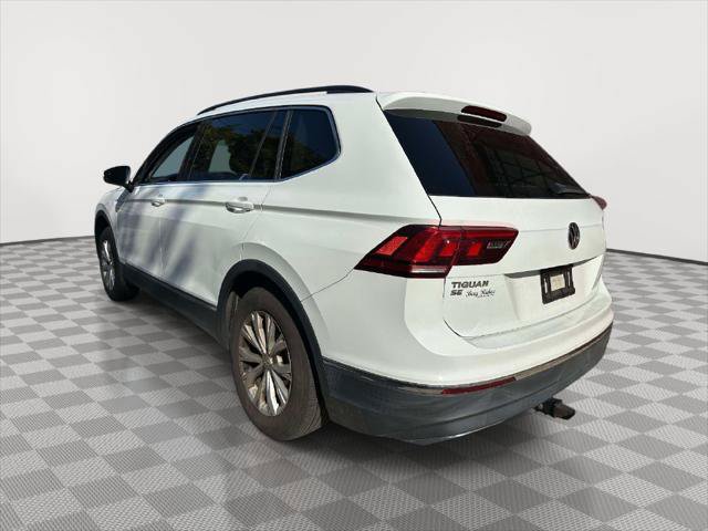 Used 2018 Volkswagen Tiguan SE AWD/4WD image 5