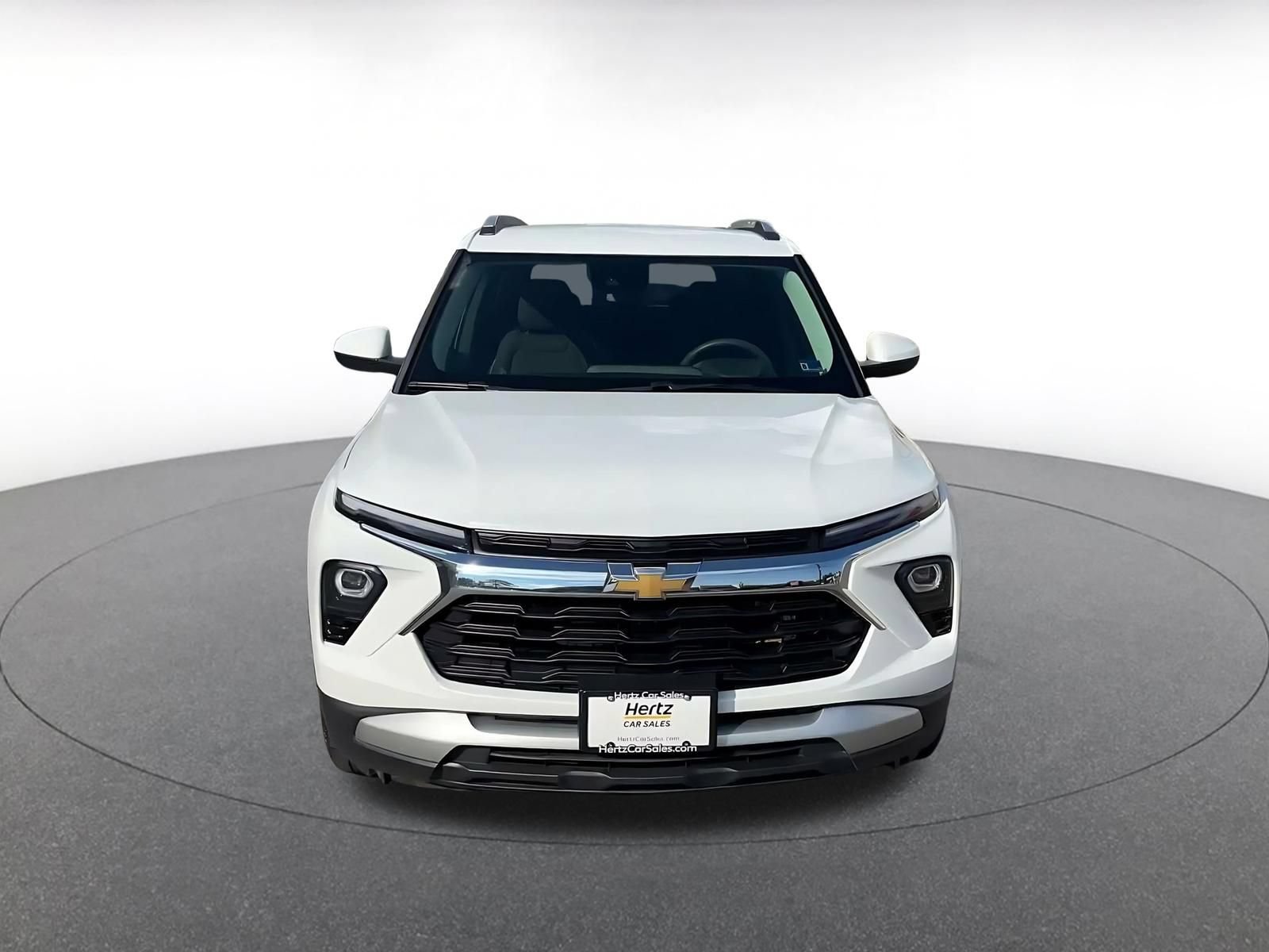 Used 2025 Chevrolet TrailBlazer LT FWD image 4