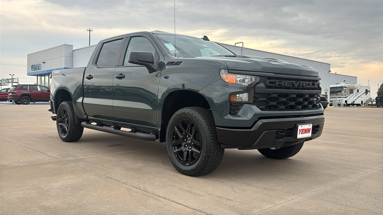 New 2026 Chevrolet Silverado 1500 Custom Trail Boss w/ Turbomax Blackout Package image 2