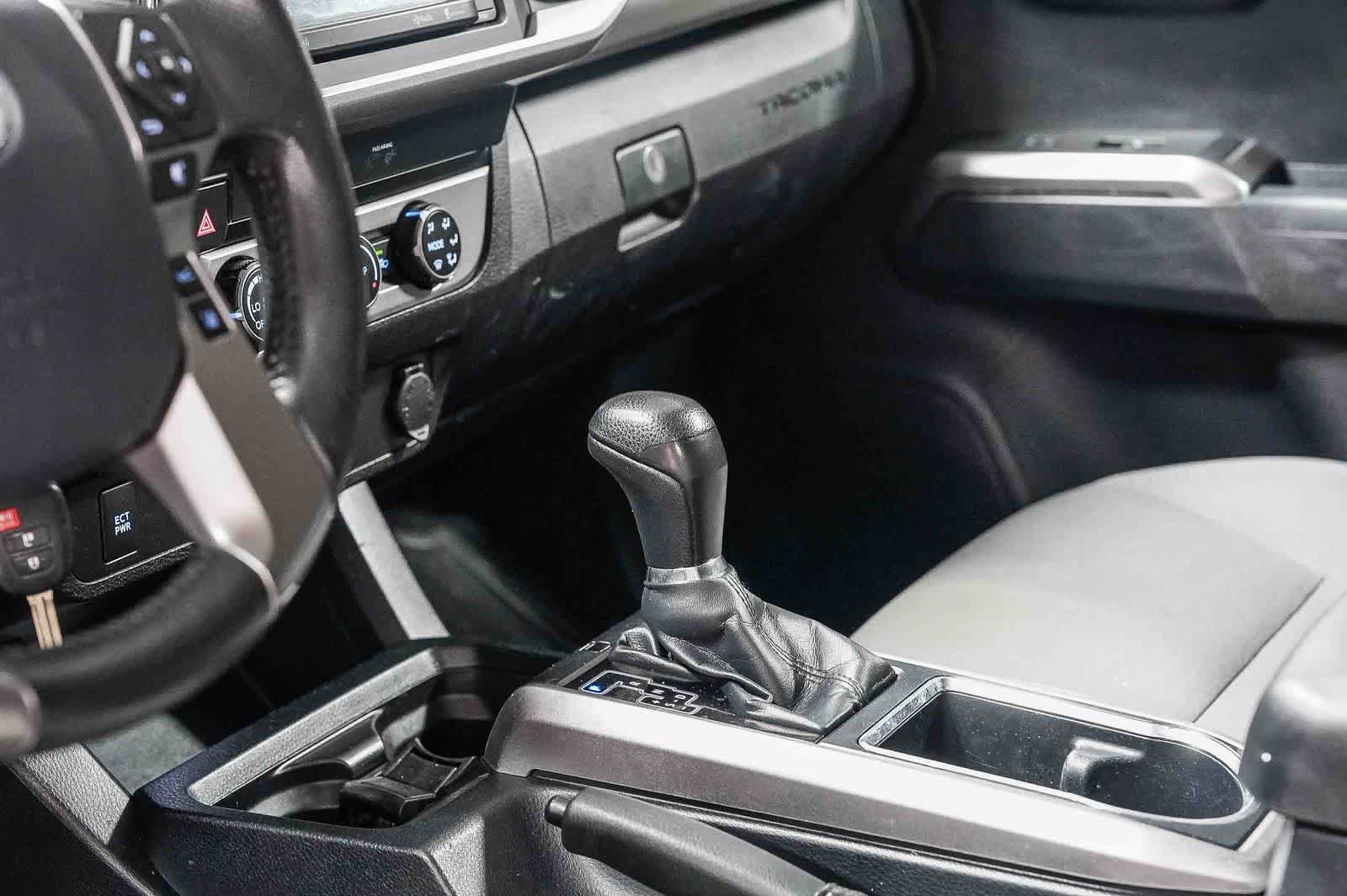 Certified 2019 Toyota Tacoma SR5 RWD image 24