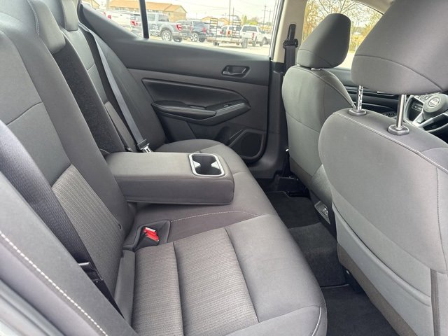 Used 2024 Nissan Altima 2.5 SV image 19