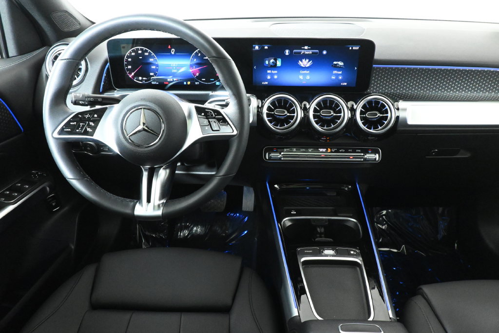 Certified 2026 Mercedes-Benz GLB 250 4MATIC image 17