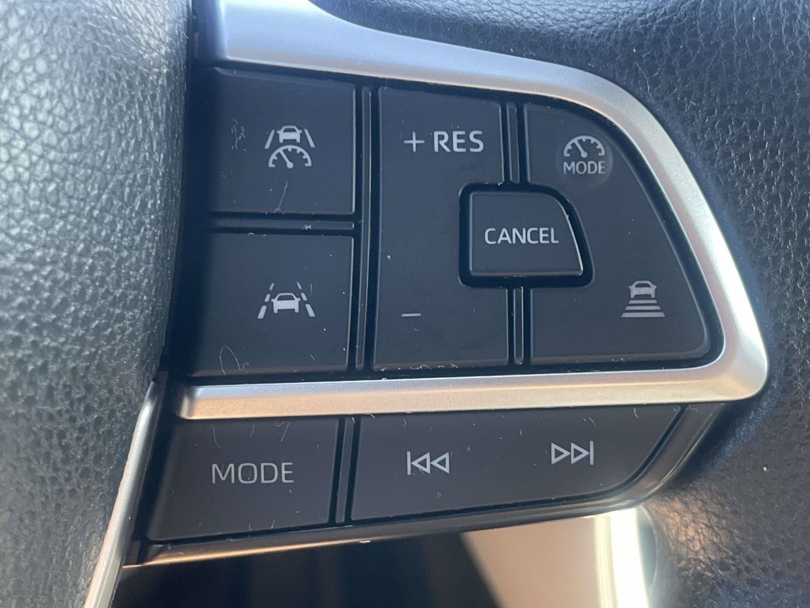 Used 2025 Toyota Grand Highlander FWD image 22