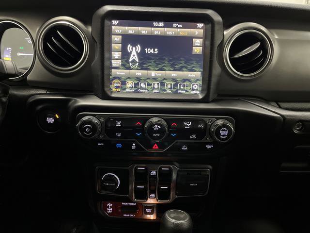 Used 2023 Jeep Wrangler Unlimited Rubicon 4xe image 7