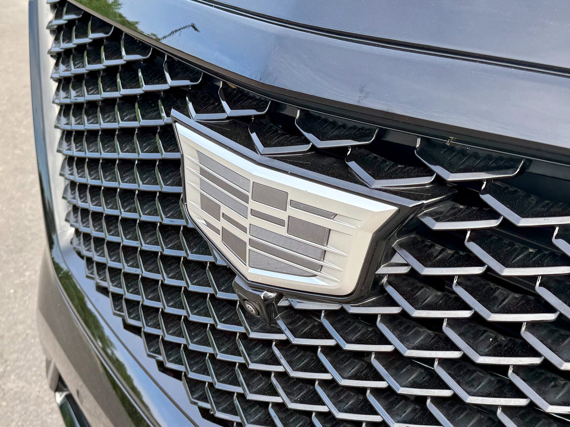 Used 2025 Cadillac Escalade Sport Platinum w/ LPO, ONYX Package image 76