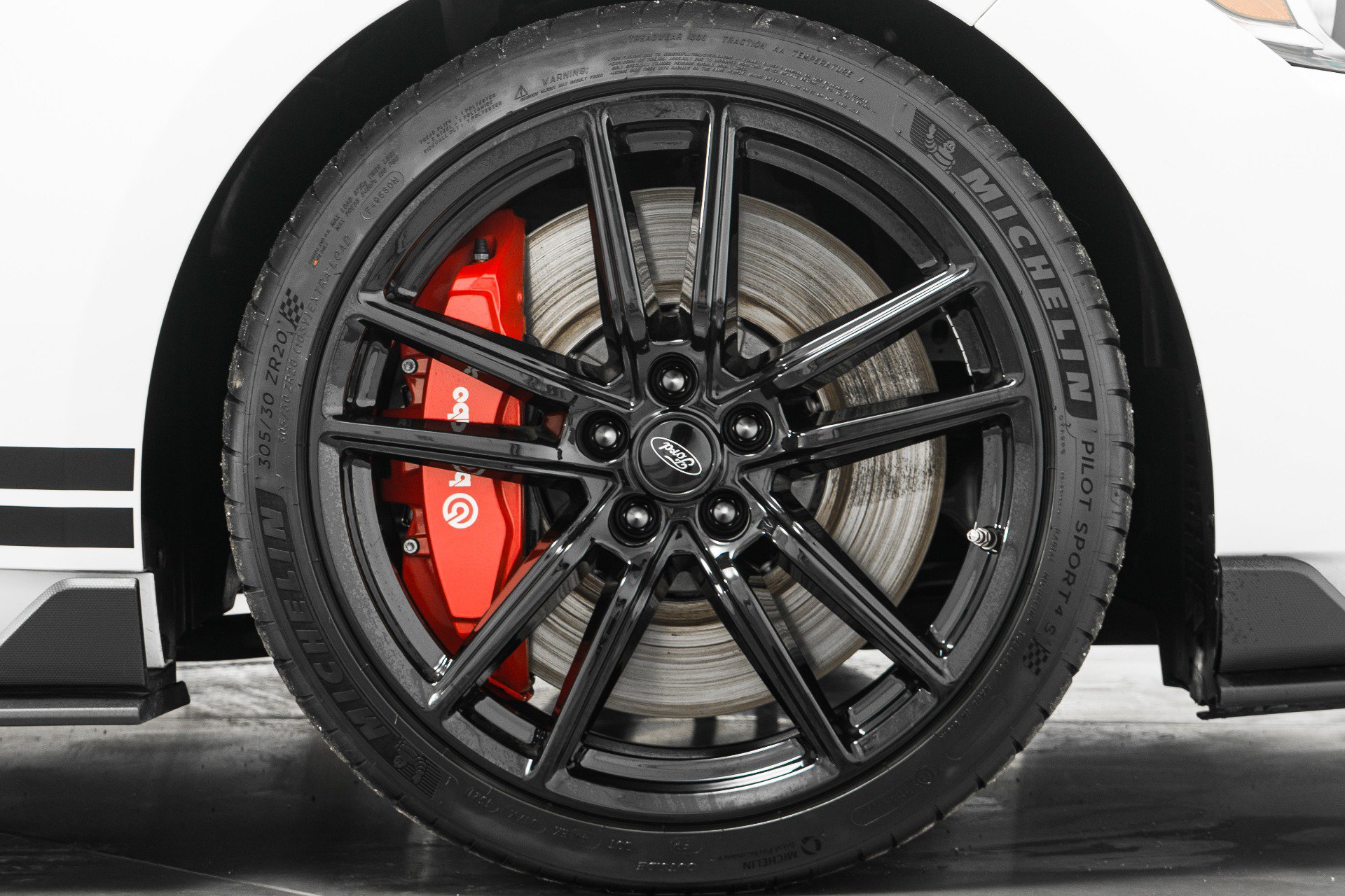 Used 2022 Ford Mustang Shelby GT500 w/ Technology Package RWD image 44
