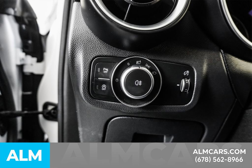 Used 2022 Alfa Romeo Stelvio Sprint image 33