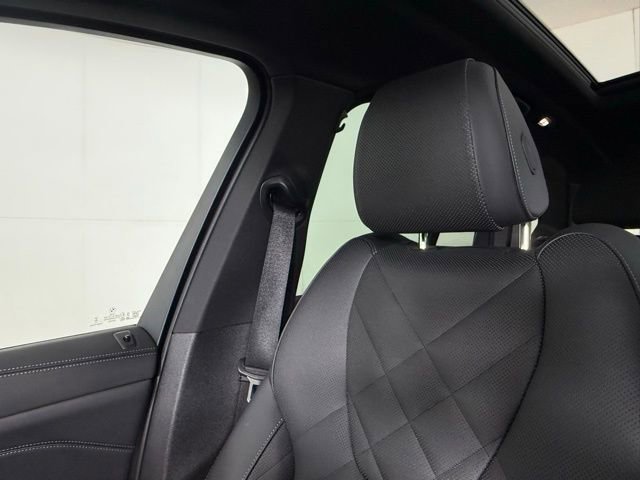 Used 2025 BMW X5 sDrive40i w/ Premium Package image 21