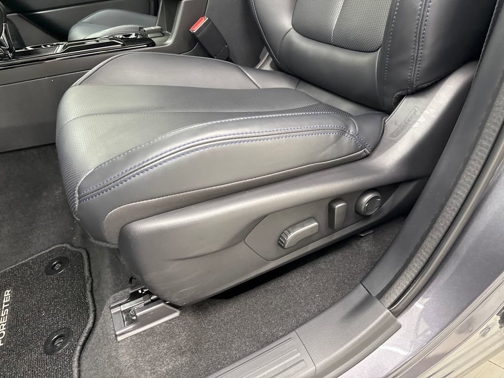 Used 2026 Subaru Forester Limited image 12