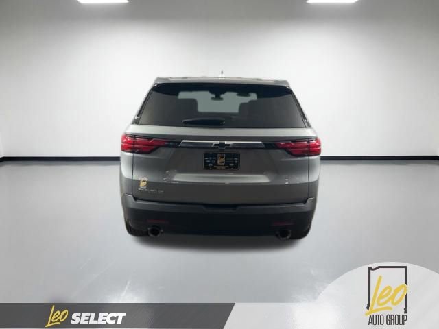 Used 2023 Chevrolet Traverse LS w/ Safety Package FWD image 5