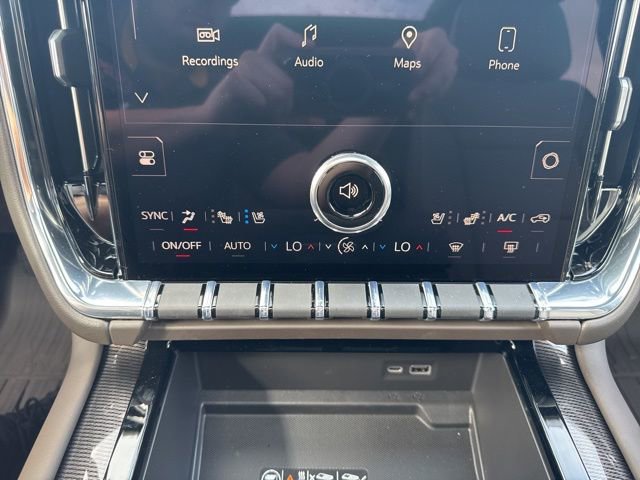 New 2026 GMC Yukon Elevation w/ Elevation Premium Package AWD/4WD image 9