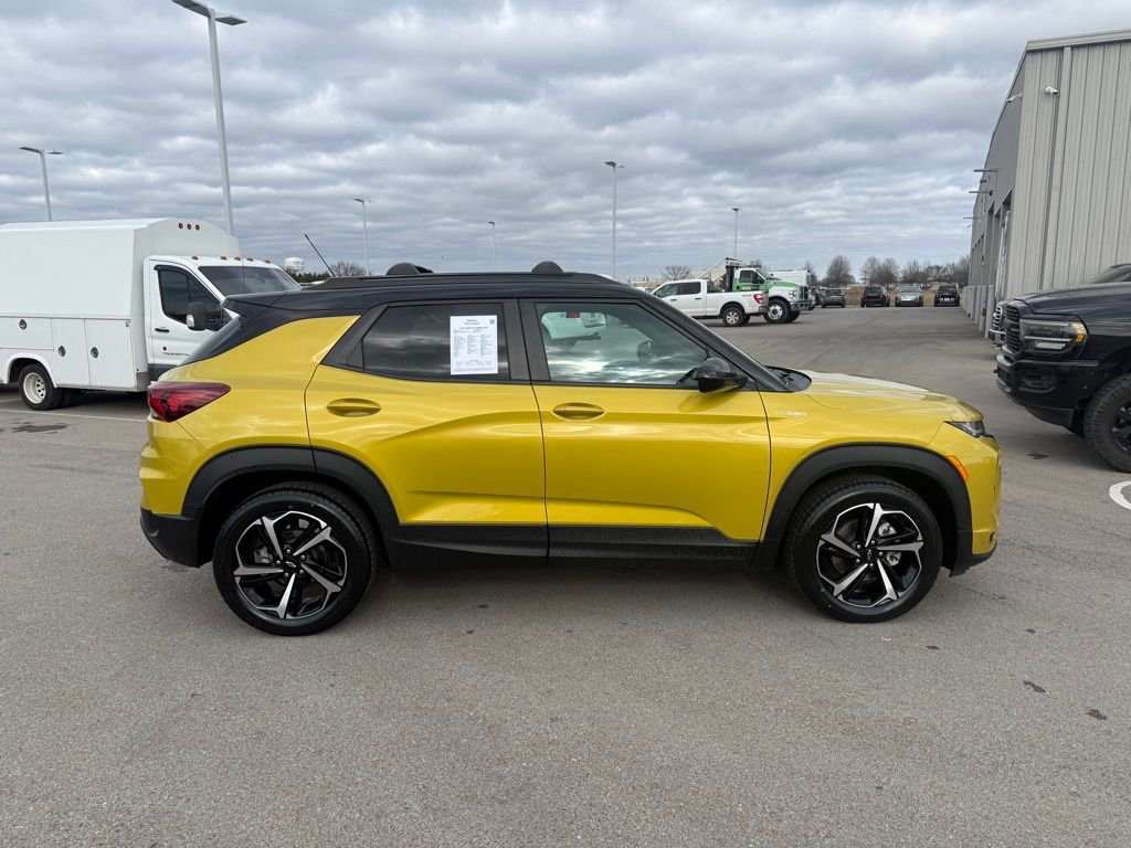 Used 2023 Chevrolet TrailBlazer RS w/ Sun and Liftgate Package image 33