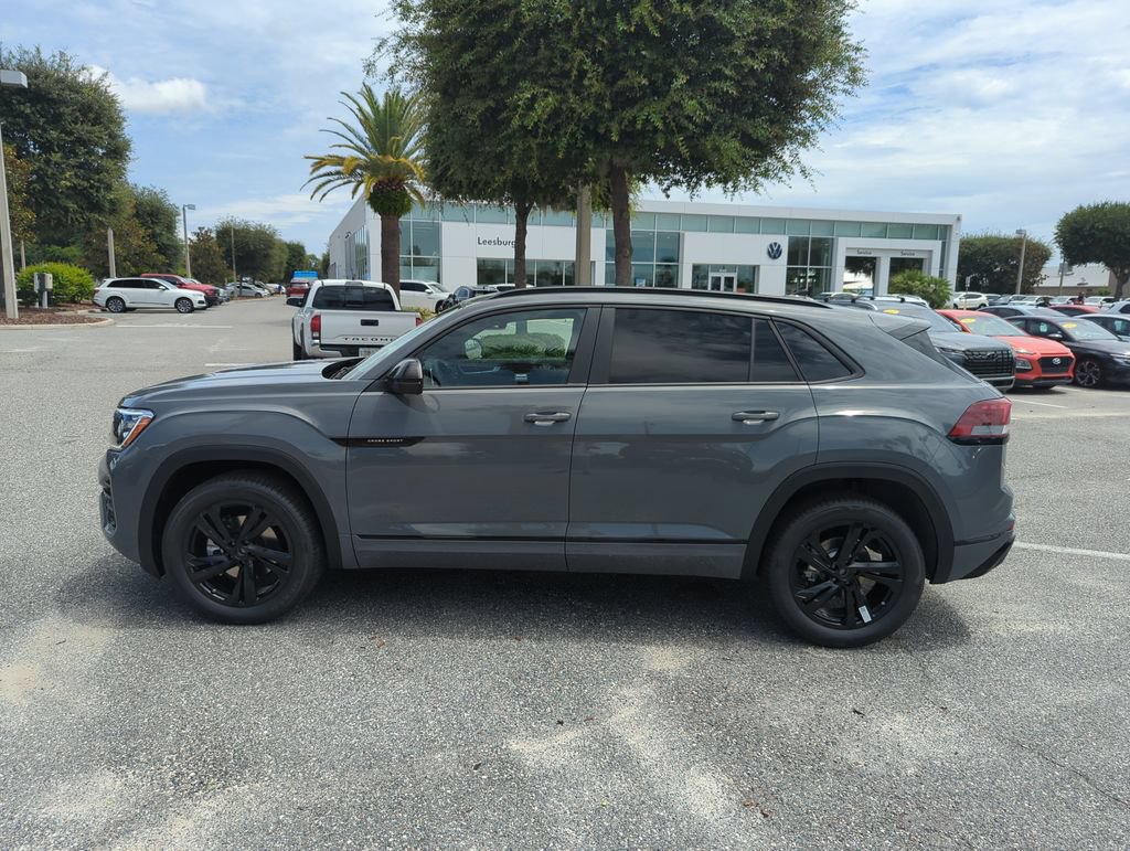 New 2026 Volkswagen Atlas Cross Sport SEL R-Line AWD/4WD image 11