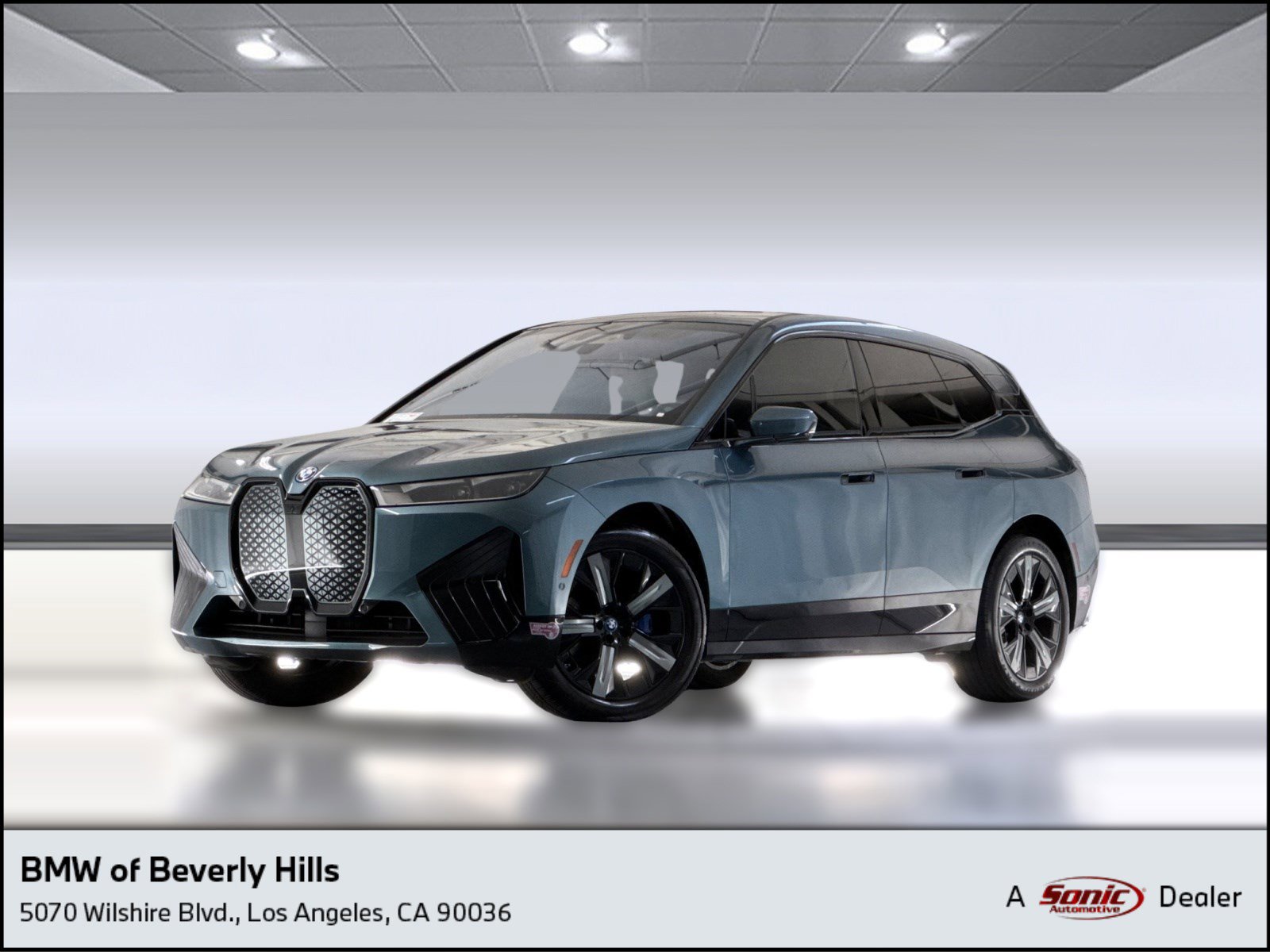 Used 2024 BMW iX xDrive50 w/ Sport Package image 1