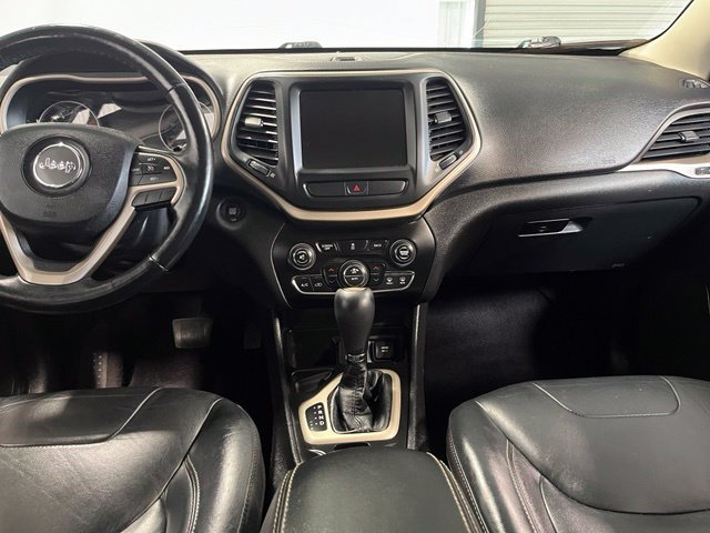 Used 2017 Jeep Cherokee Limited FWD image 20