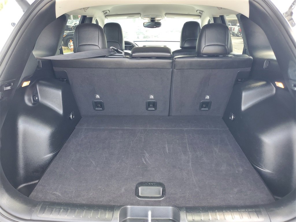 Used 2023 Jeep Cherokee Altitude Lux image 9