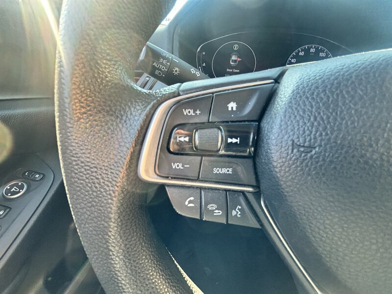 Used 2019 Honda Accord LX image 25