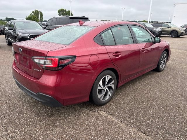 Used 2024 Subaru Legacy Premium AWD/4WD image 3