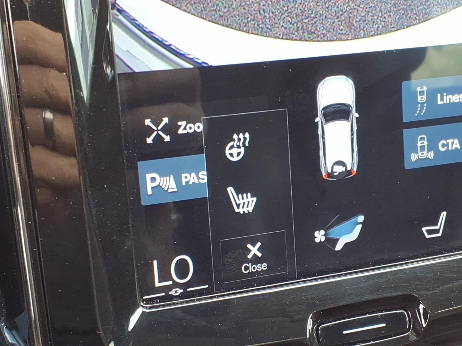 Used 2019 Volvo XC60 T5 Inscription w/ Protection Package FWD image 23