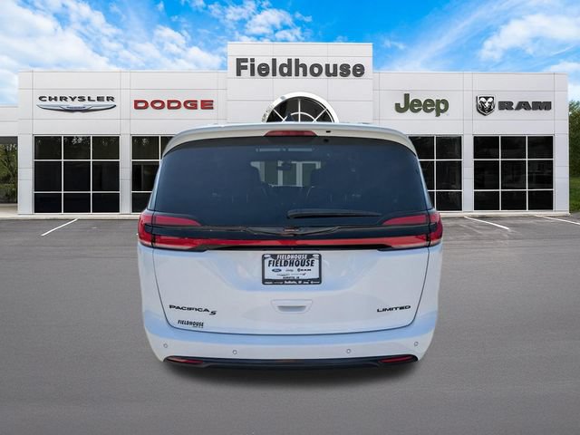 Used 2025 Chrysler Pacifica Limited FWD image 6