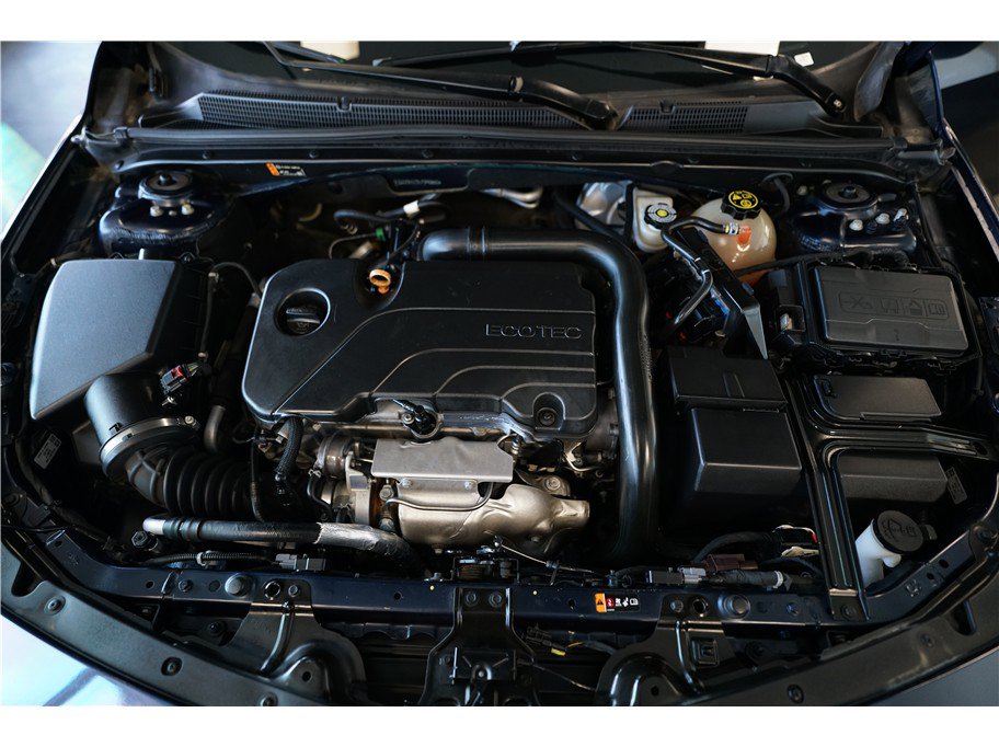 Used 2020 Chevrolet Malibu LT FWD image 10
