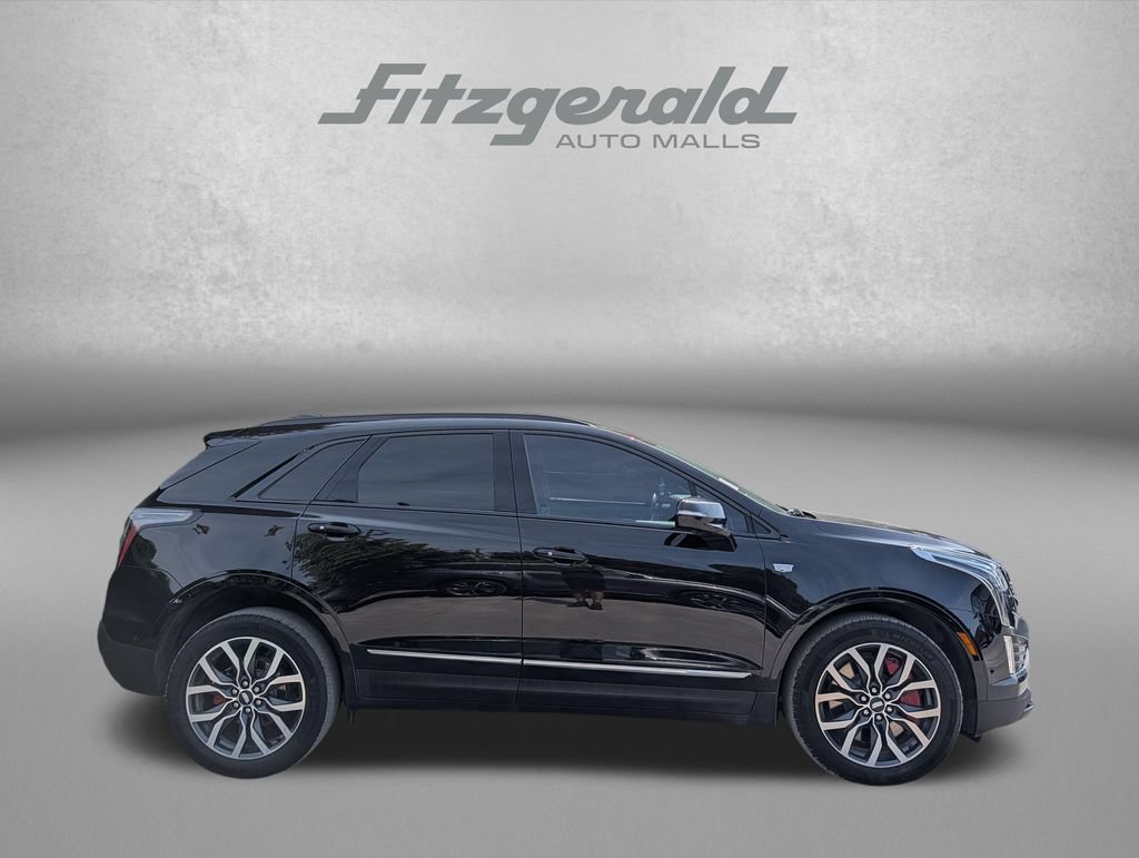Used 2024 Cadillac XT5 Sportv w/ Platinum Package AWD/4WD image 4