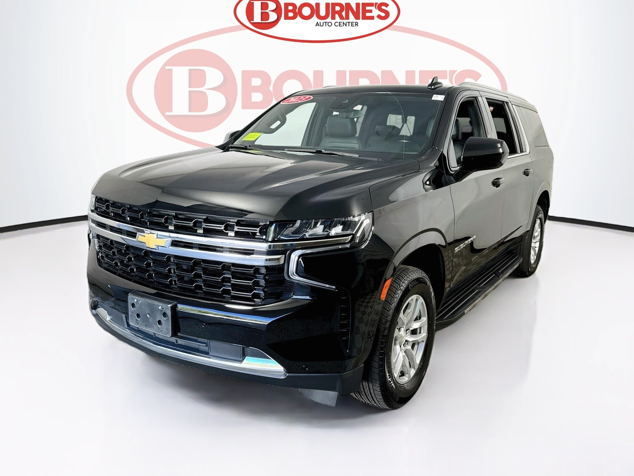 Used 2023 Chevrolet Suburban LS AWD/4WD image 4