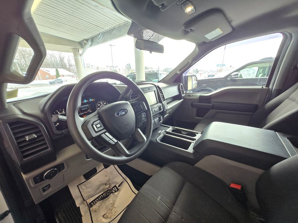 Used 2018 Ford F150 XL w/ Equipment Group 101A Mid image 11
