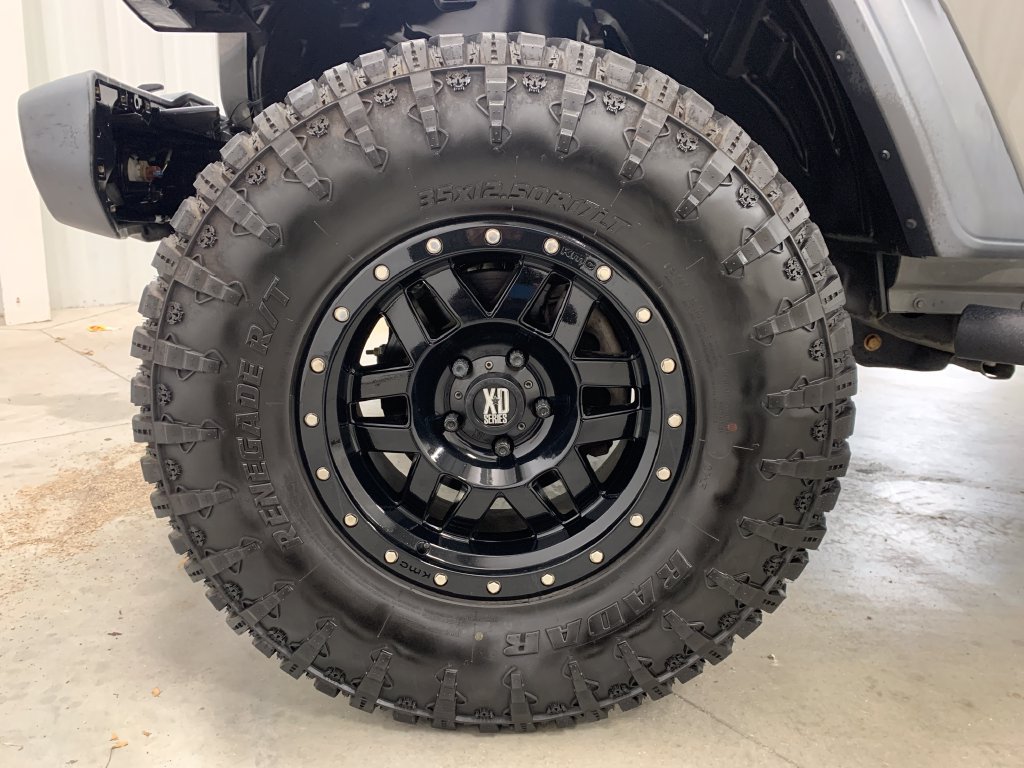 Used 2019 Jeep Wrangler Unlimited Sport S AWD/4WD image 2
