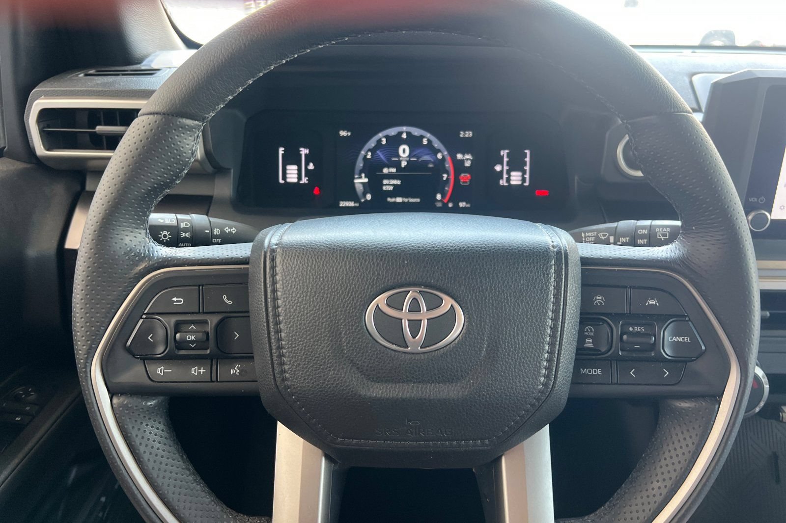 Certified 2025 Toyota 4Runner SR5 AWD/4WD image 20