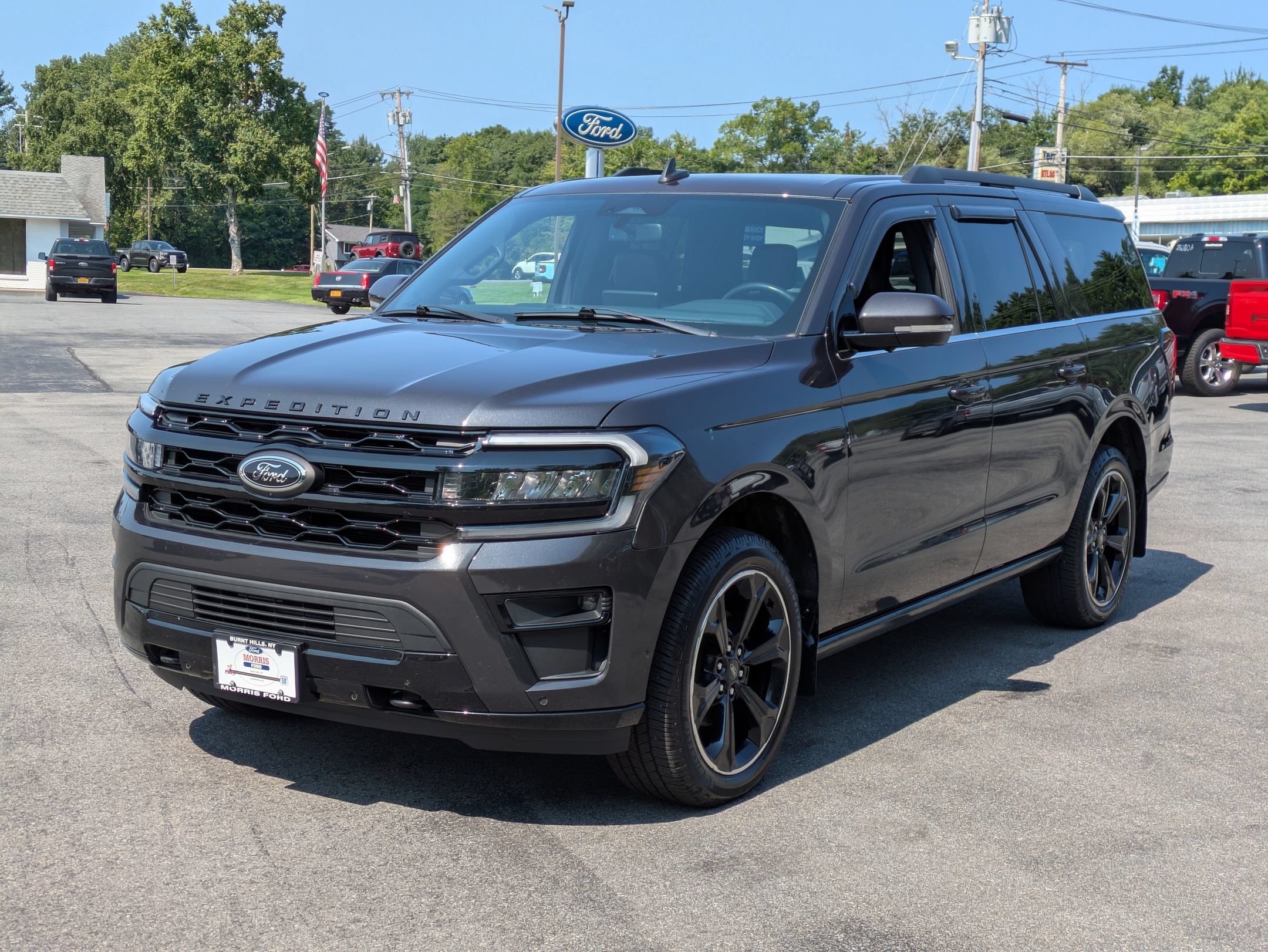 Certified 2022 Ford Expedition Max Limited w/ Equipment Group 303A AWD/4WD image 5