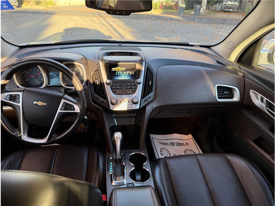 Used 2015 Chevrolet Equinox LTZ image 9