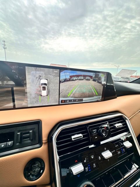 New 2025 Nissan Armada Platinum Reserve image 18