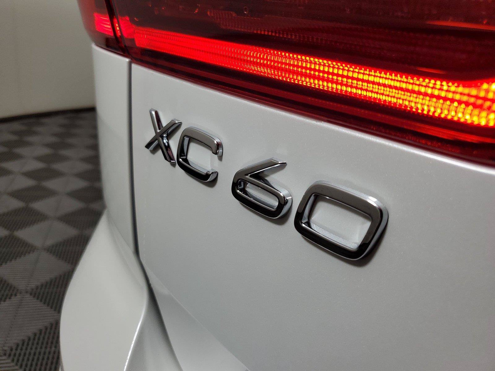 New 2027 Volvo XC60 B5 Ultra AWD/4WD image 8