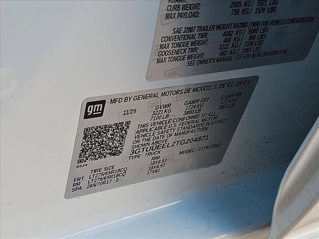 Certified 2026 GMC Sierra 1500 AT4 AWD/4WD image 25