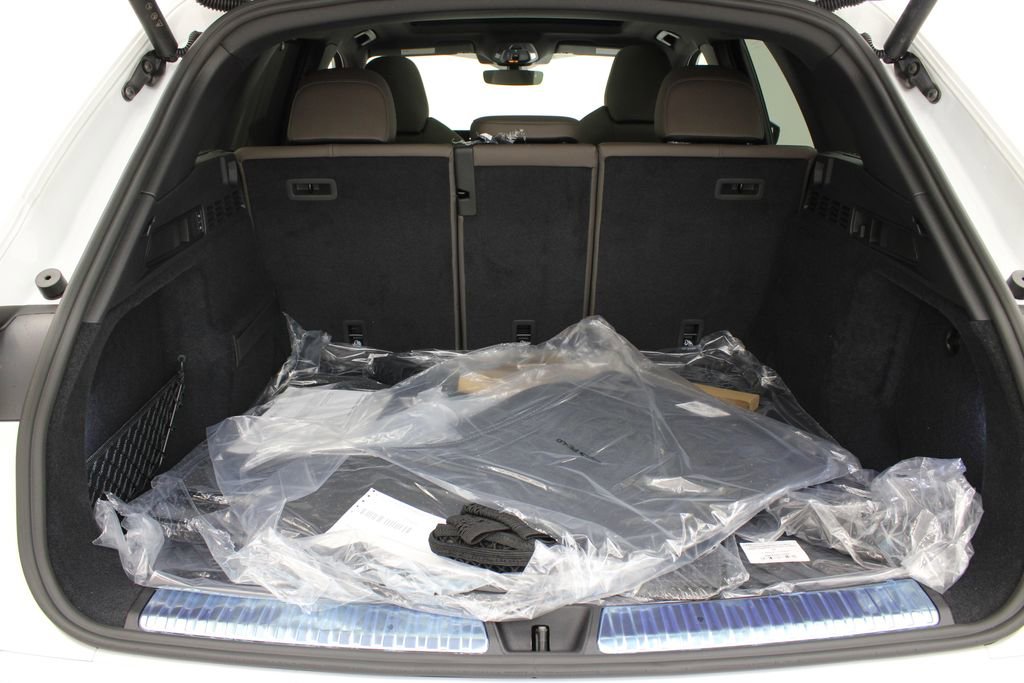 New 2025 Audi Q5 Prestige image 30