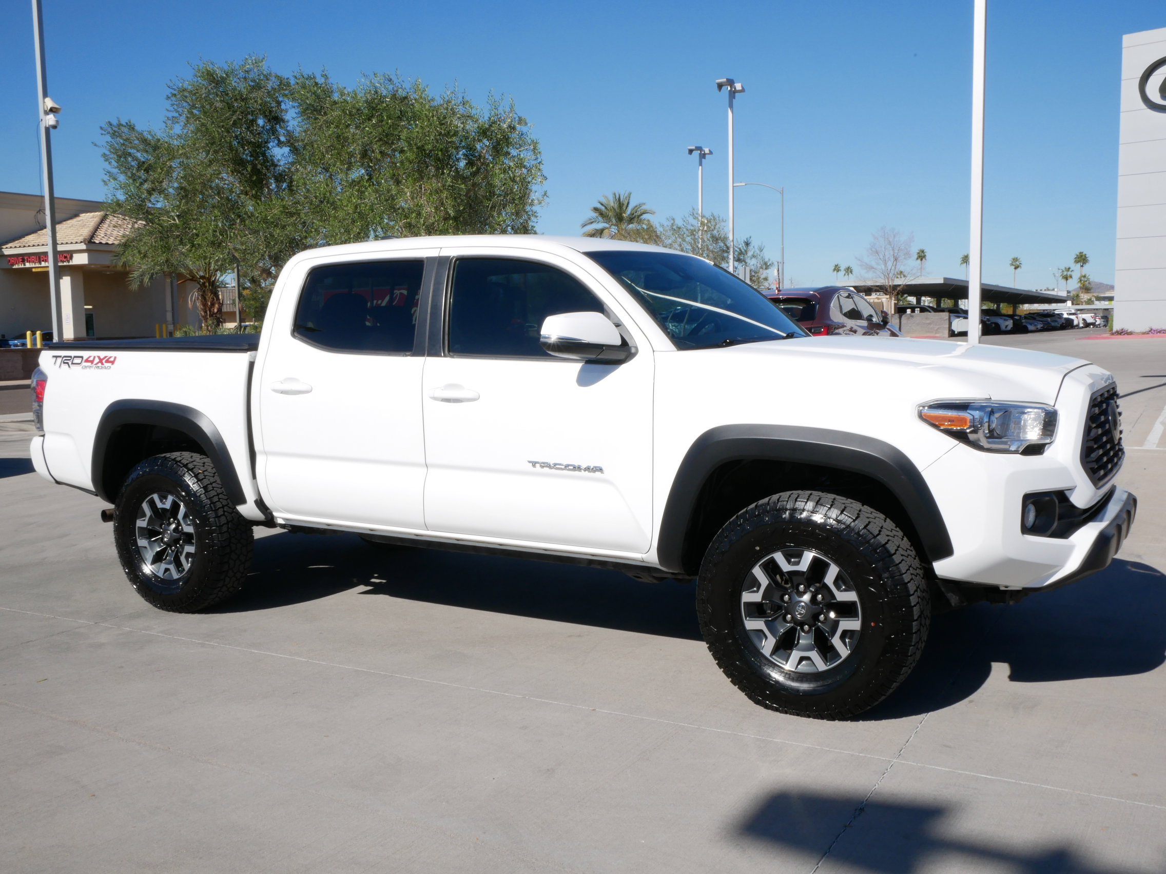 Used 2021 Toyota Tacoma TRD Off-Road w/ Technology Package image 13