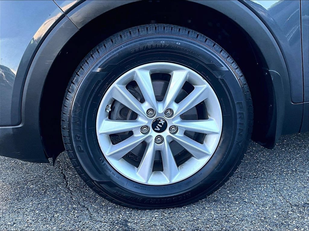 Used 2019 Kia Sorento AWD image 7