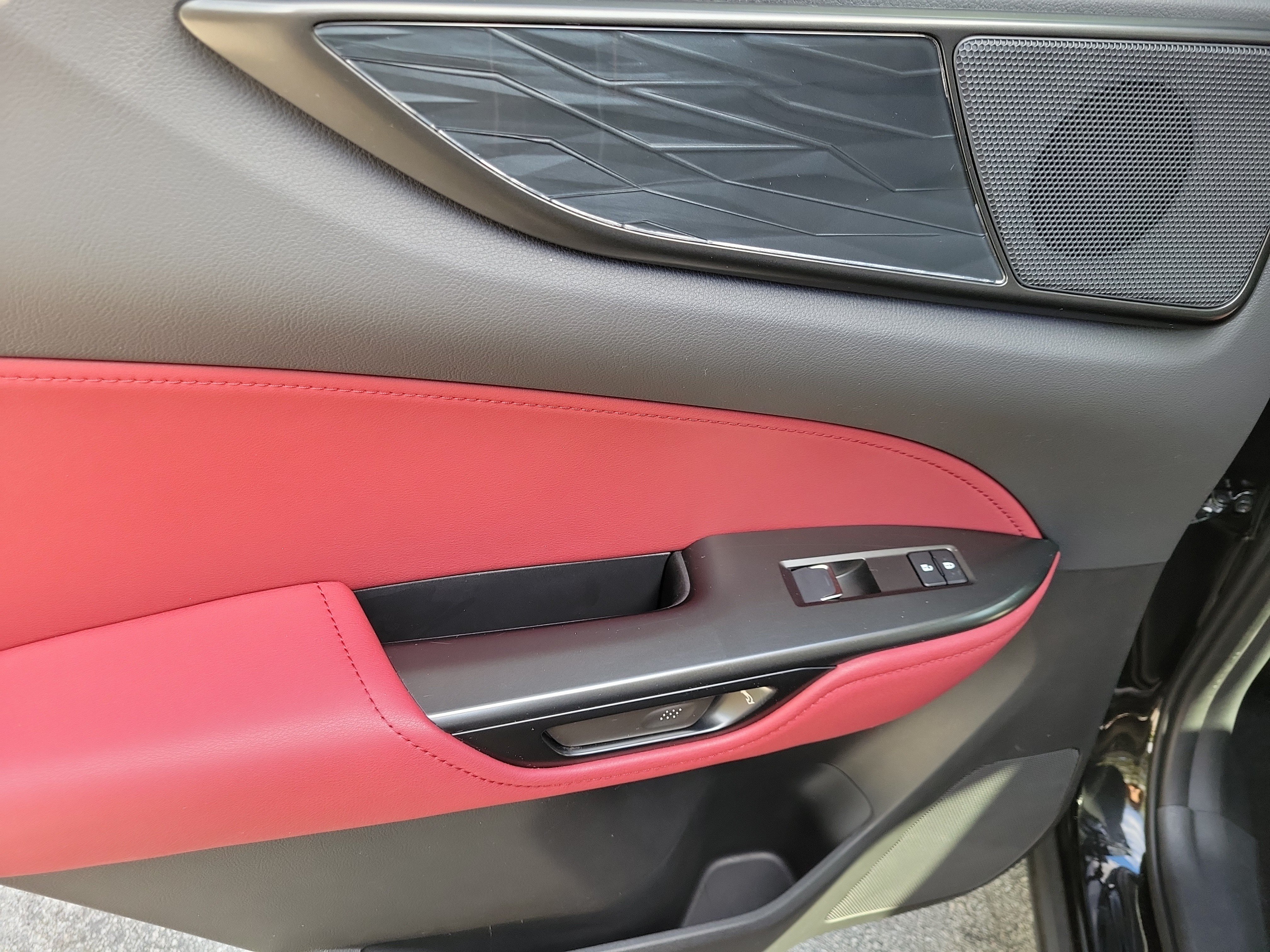 Used 2025 Lexus NX 250 FWD w/ Cold Area Package image 11