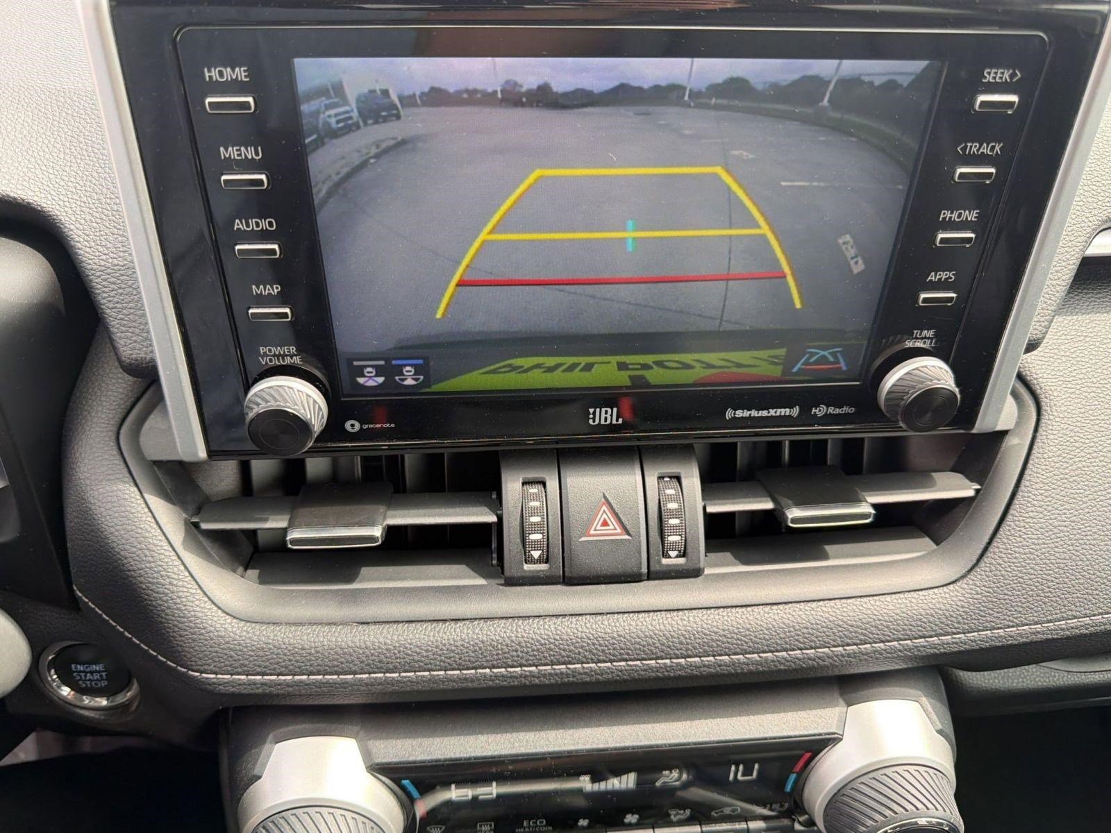 Used 2020 Toyota RAV4 XLE Premium image 25